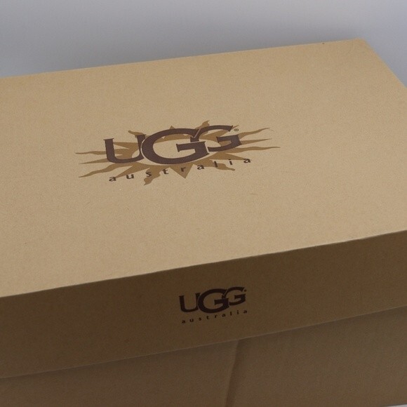 UGG Australia Classic Tall Black Kids Winter Sheepskin Boots Cozy Size 5 - Picture 9 of 16